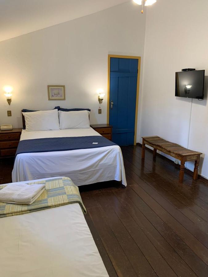 Pousada Villa Real 티라덴티스 외부 사진