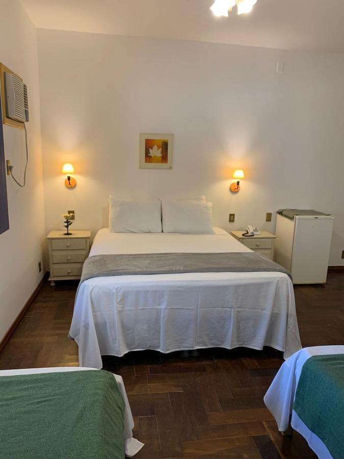 Pousada Villa Real 티라덴티스 외부 사진