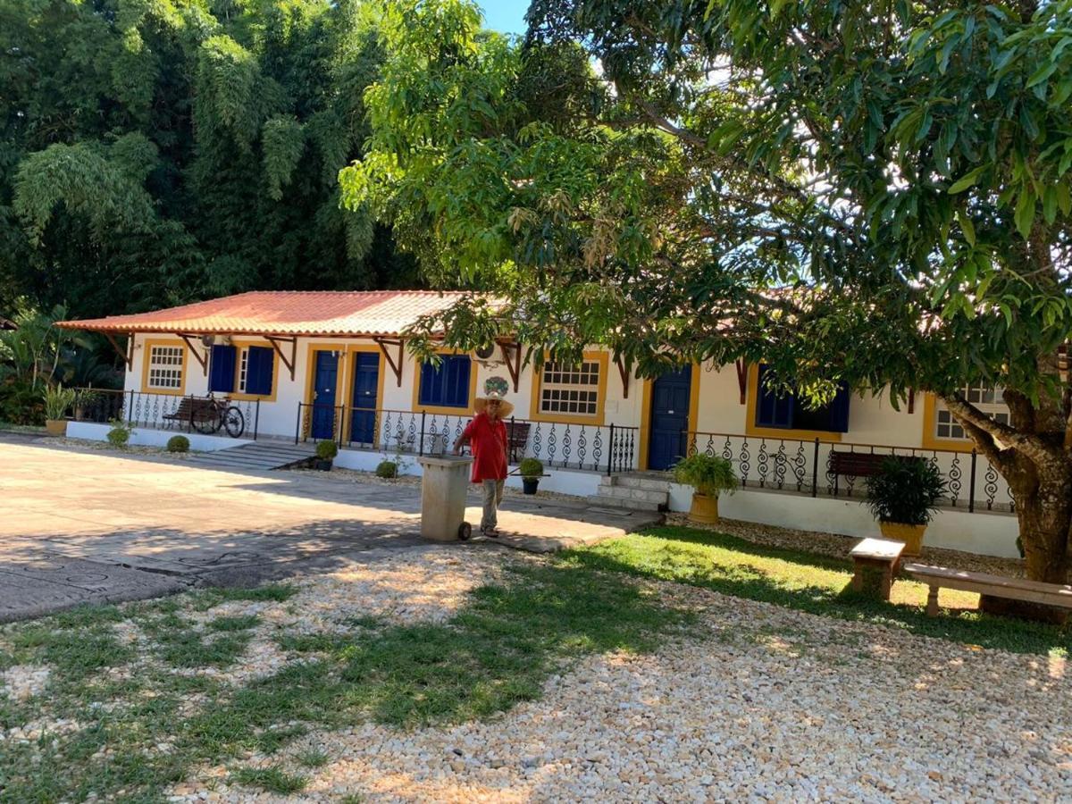 Pousada Villa Real 티라덴티스 외부 사진